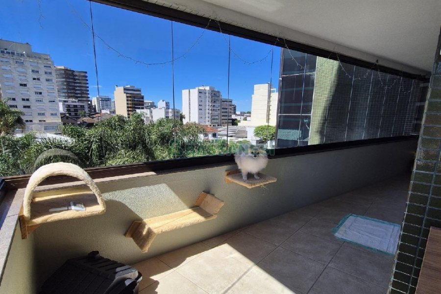 Apto Mobiliado com 160m², 3 dormitórios, 2 vagas, no bairro São Pelegrino em Caxias do Sul para Alugar