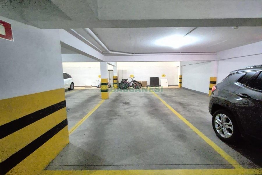 Apto Mobiliado com 160m², 3 dormitórios, 2 vagas, no bairro São Pelegrino em Caxias do Sul para Alugar