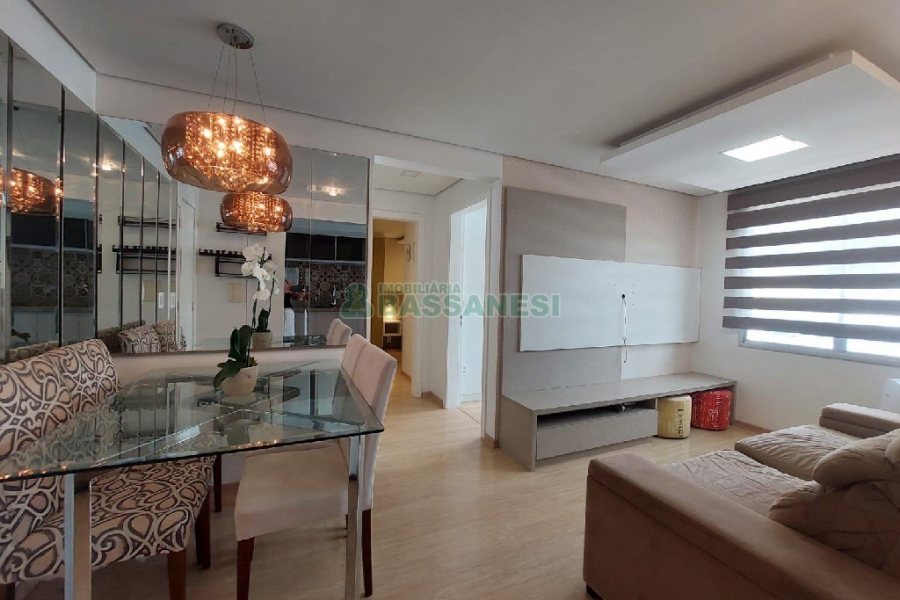 Apto Mobiliado com 60m², 2 dormitórios, 1 vaga, no bairro São Caetano em Caxias do Sul para Alugar