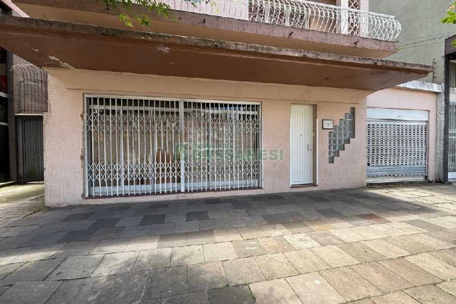 Loja com 180m², no bairro Lourdes em Caxias do Sul para Alugar