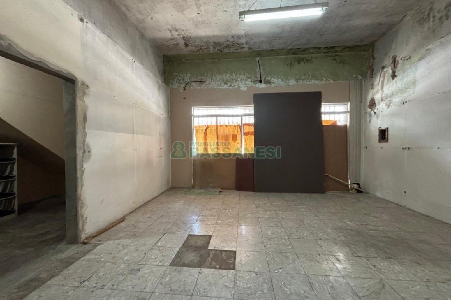 Loja com 180m², no bairro Lourdes em Caxias do Sul para Alugar