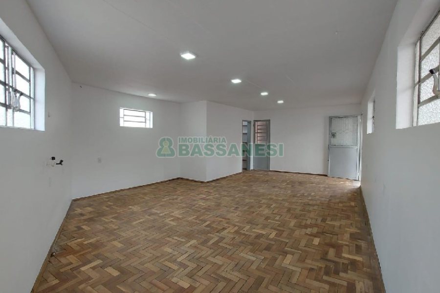 Loja com 35m², no bairro Santa Catarina em Caxias do Sul para Alugar