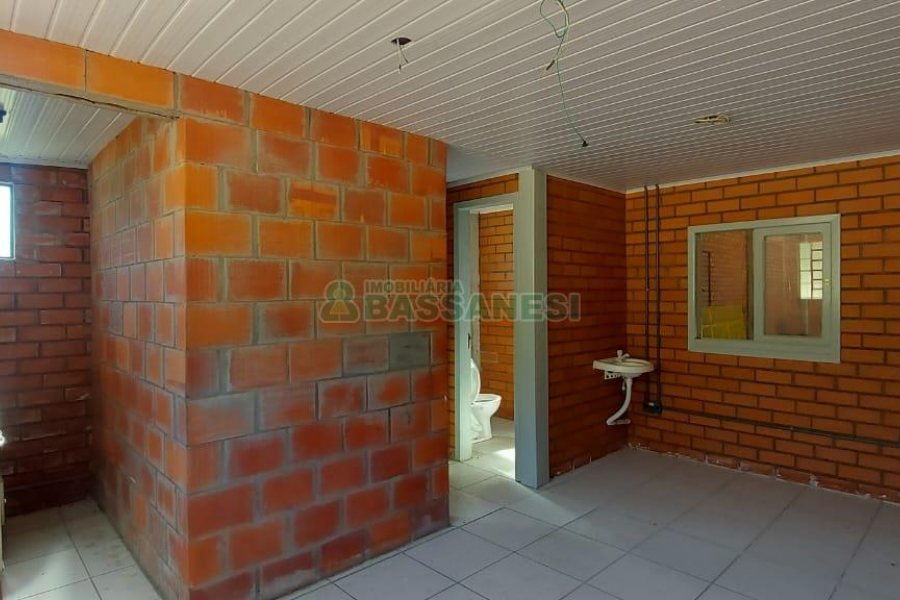 Pavilhão com 2100m², no bairro Linha 40 em Caxias do Sul para Alugar