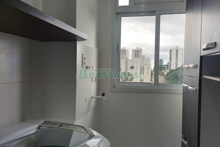 Apto Mobiliado com 37m², 1 dormitório, 1 vaga, no bairro Petrópolis em Caxias do Sul para Comprar