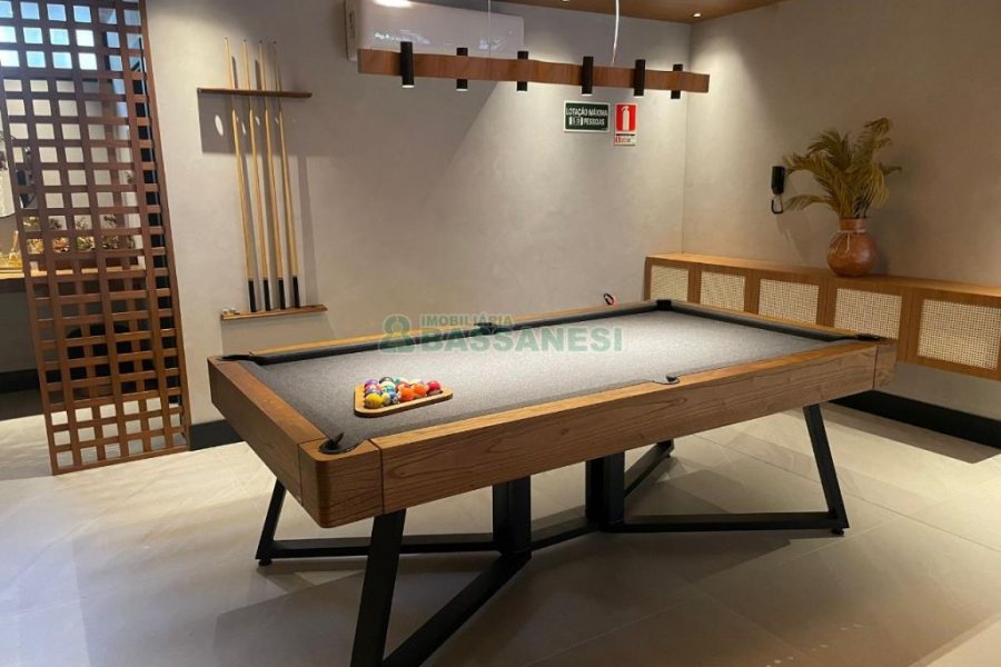 Apartamento com 266m², 3 dormitórios, 2 vagas, no bairro Exposição em Caxias do Sul para Comprar