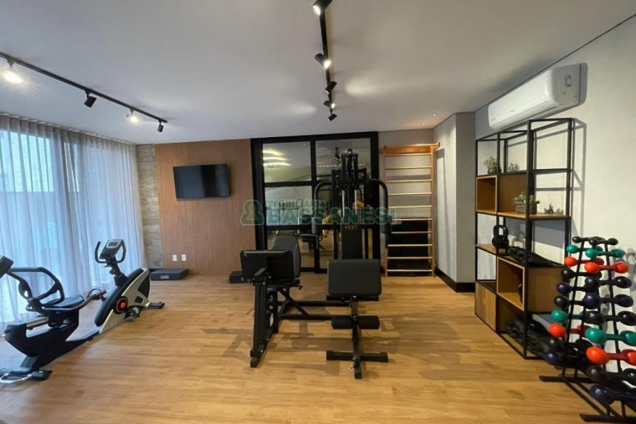 Apartamento com 241m², 3 dormitórios, 2 vagas, no bairro Exposição em Caxias do Sul para Comprar