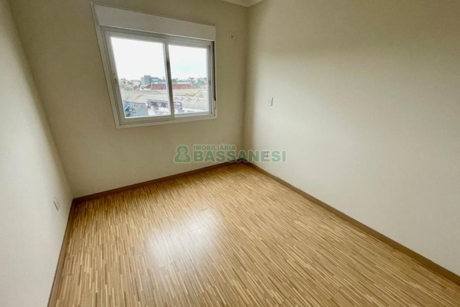 Apartamento com 85m², 3 dormitórios, 1 vaga, no bairro Desvio Rizzo em Caxias do Sul para Comprar