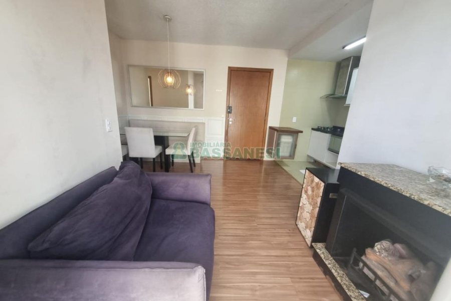Apto Mobiliado com 86m², 3 dormitórios, 2 vagas, no bairro De Lazzer em Caxias do Sul para Alugar
