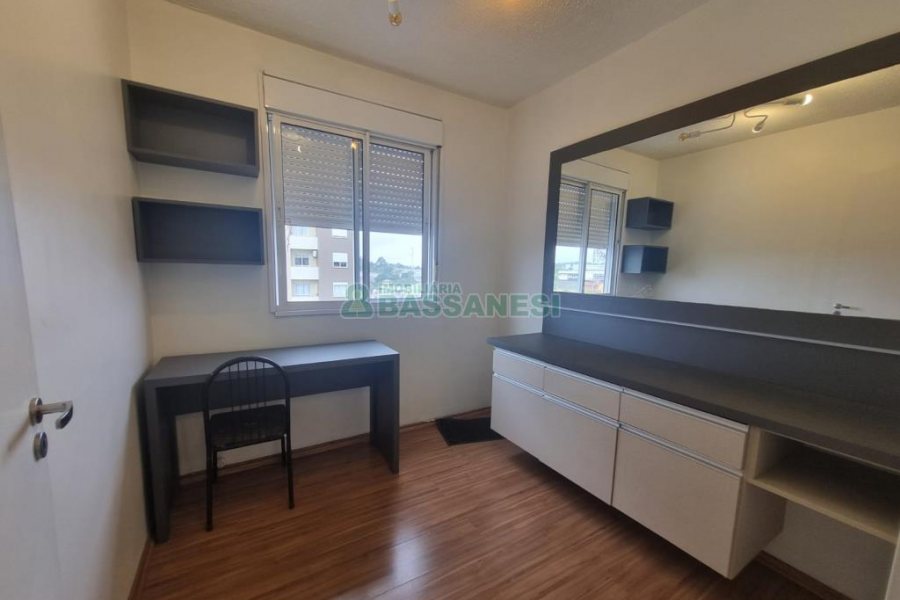 Apto Mobiliado com 86m², 3 dormitórios, 2 vagas, no bairro De Lazzer em Caxias do Sul para Alugar