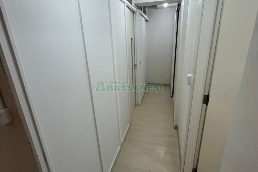 Apartamento com 53m², 2 dormitórios, no bairro Centro em Caxias do Sul para Alugar