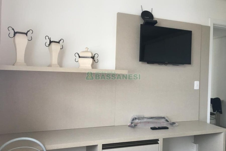 Apartamento com 46m², 1 dormitório, 1 vaga, no bairro Lourdes em Caxias do Sul para Comprar