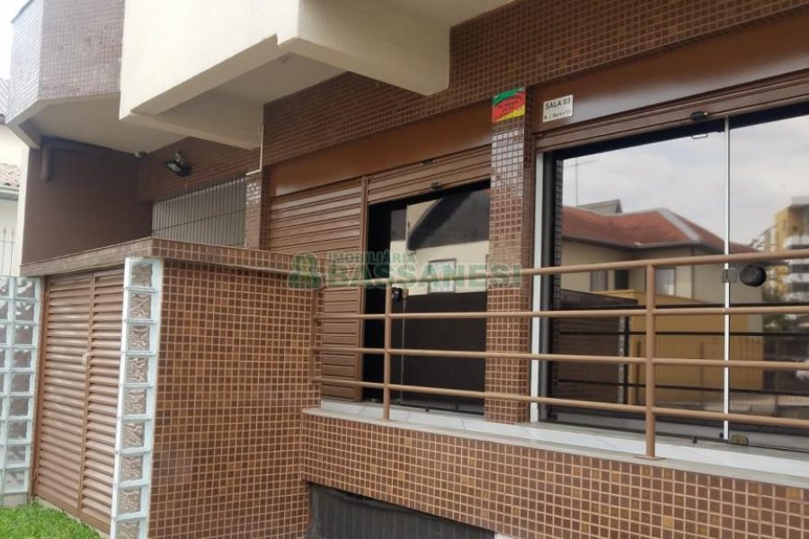 Loja com 98m², 3 vagas, no bairro Sagrada Família em Caxias do Sul para Alugar
