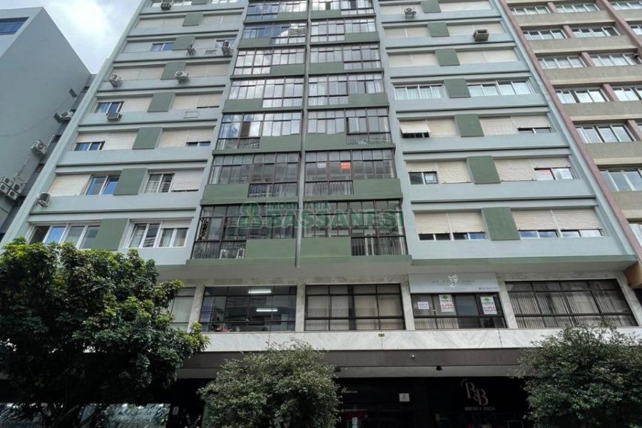 Apartamento com 174m², 3 dormitórios, 1 vaga, no bairro Centro em Caxias do Sul para Alugar ou Comprar
