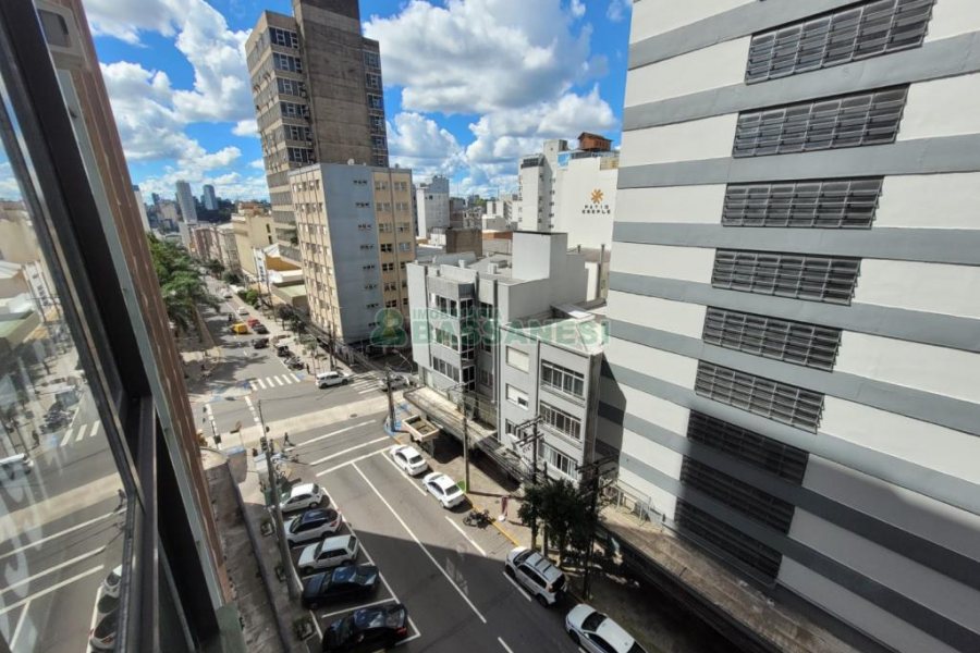 Apartamento com 174m², 3 dormitórios, 1 vaga, no bairro Centro em Caxias do Sul para Alugar ou Comprar