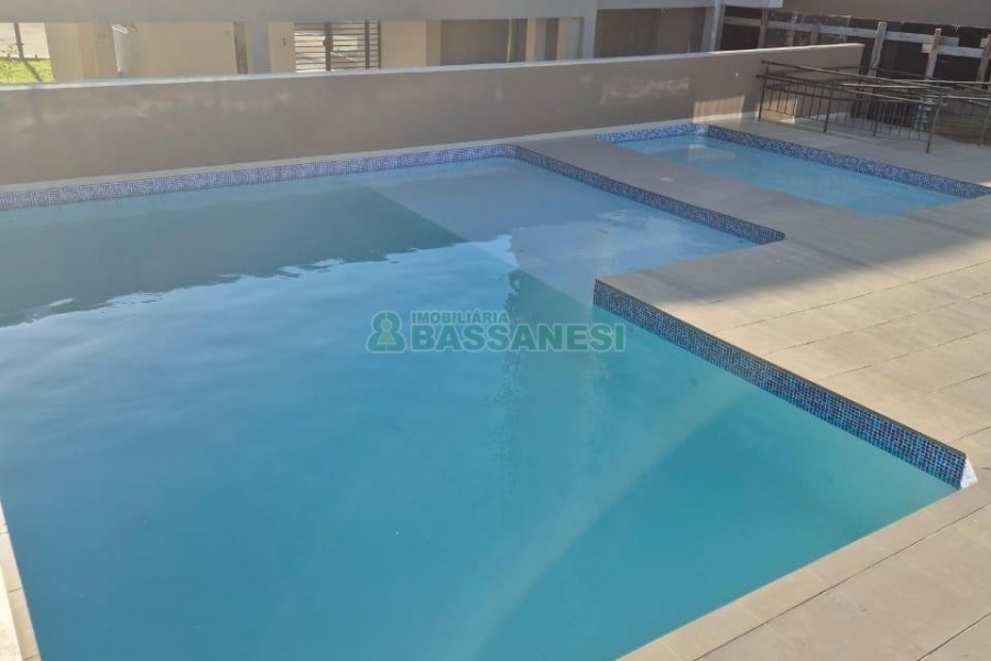 Apto Mobiliado com 62m², 2 dormitórios, 1 vaga, no bairro Panazzolo em Caxias do Sul para Comprar