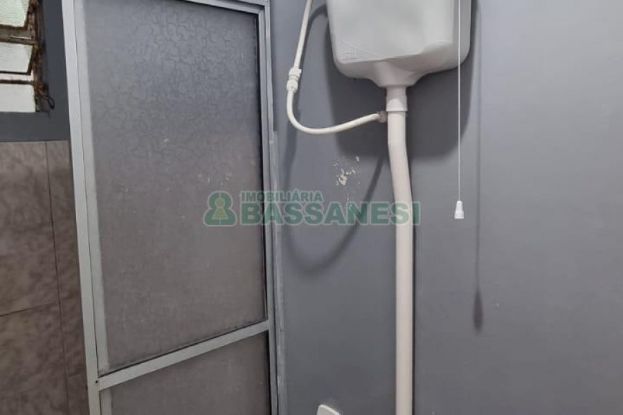 Sobrado com 234m², 3 dormitórios, 1 vaga, no bairro Colina Sorriso em Caxias do Sul para Comprar