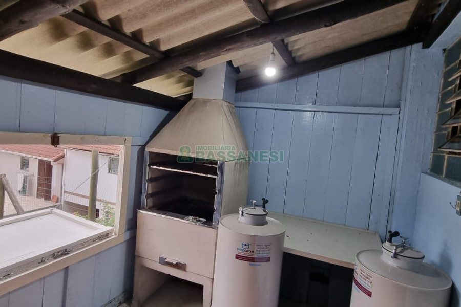 Sobrado com 234m², 3 dormitórios, 1 vaga, no bairro Colina Sorriso em Caxias do Sul para Comprar