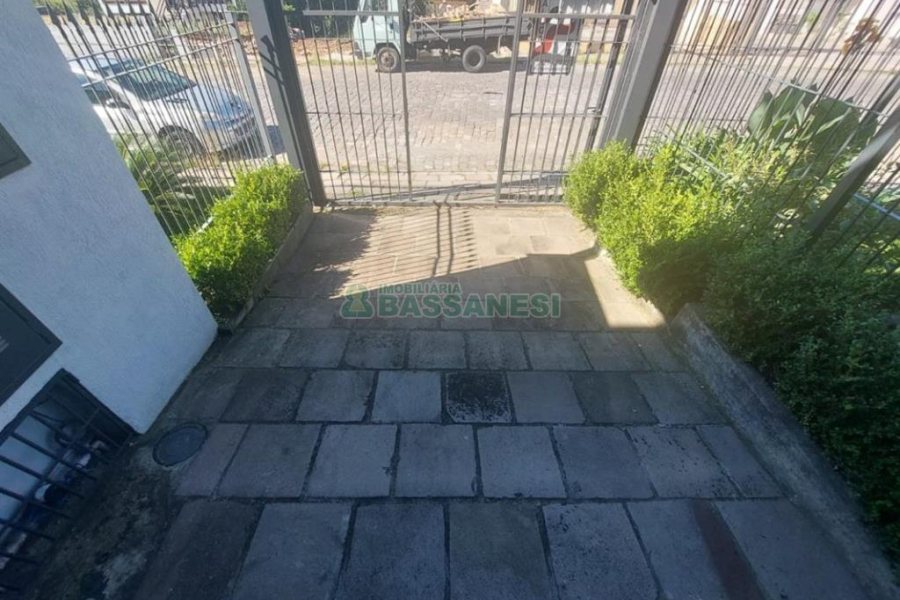 Loja com 42m², no bairro Floresta em Caxias do Sul para Alugar