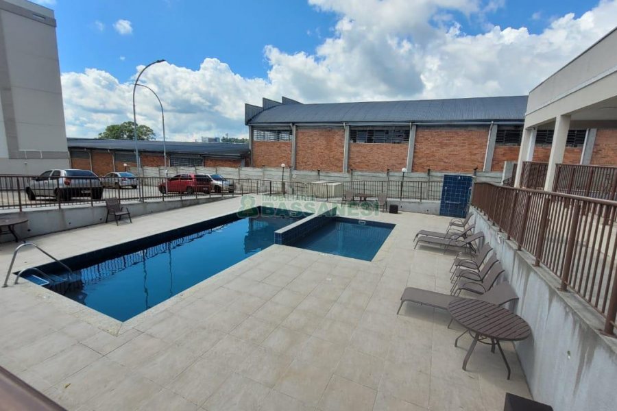 Apartamento com 52m², 2 dormitórios, 1 vaga, no bairro Serrano em Caxias do Sul para Alugar