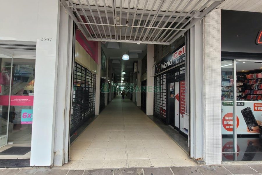Loja com 60m², no bairro São Pelegrino em Caxias do Sul para Alugar