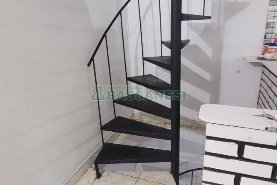 Loja com 60m², no bairro São Pelegrino em Caxias do Sul para Alugar