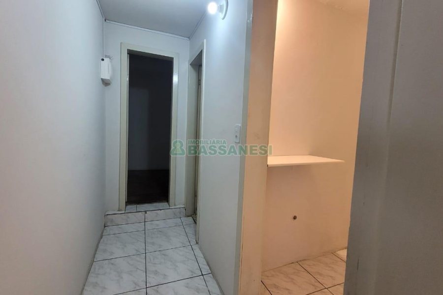 Loja com 65m², no bairro São Pelegrino em Caxias do Sul para Alugar
