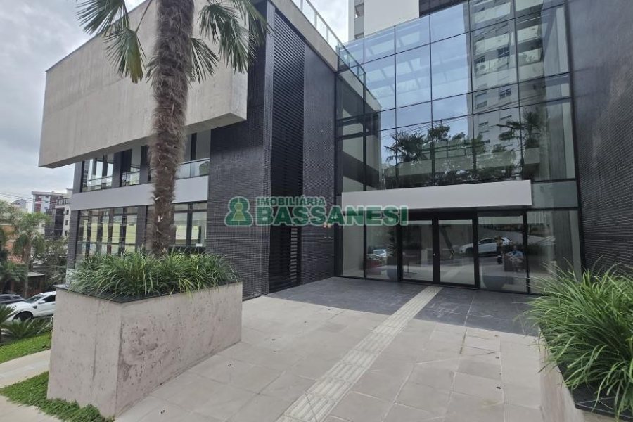 Sala com 34m², 1 vaga, no bairro Exposição em Caxias do Sul para Alugar ou Comprar
