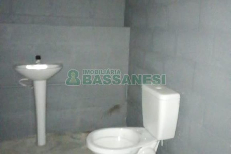 Pavilhão com 1000m², no bairro Sanvitto em Caxias do Sul para Alugar