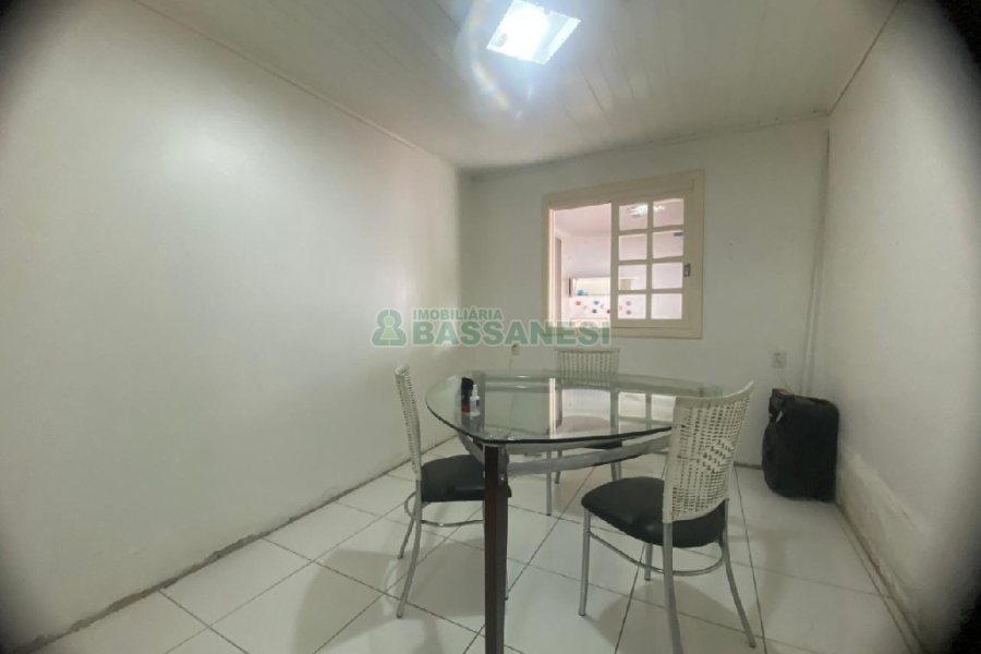 Casa com 150m², 3 dormitórios, 1 vaga, no bairro Bela Vista em Caxias do Sul para Comprar