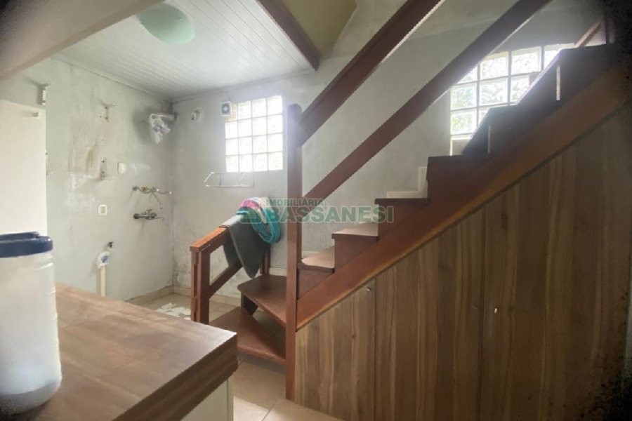 Casa com 150m², 3 dormitórios, 1 vaga, no bairro Bela Vista em Caxias do Sul para Comprar