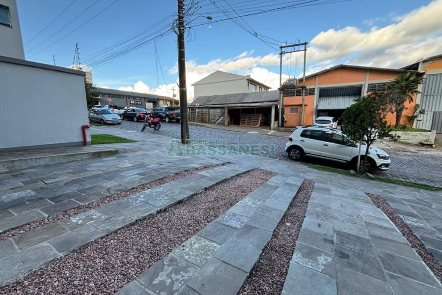 Loja com 81m², no bairro Bela Vista em Caxias do Sul para Alugar