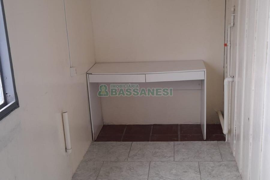 Casa com 588m², 4 dormitórios, 3 vagas, no bairro Bela Vista em Caxias do Sul para Comprar