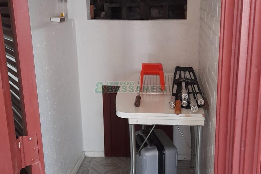 Casa com 588m², 4 dormitórios, 3 vagas, no bairro Bela Vista em Caxias do Sul para Comprar