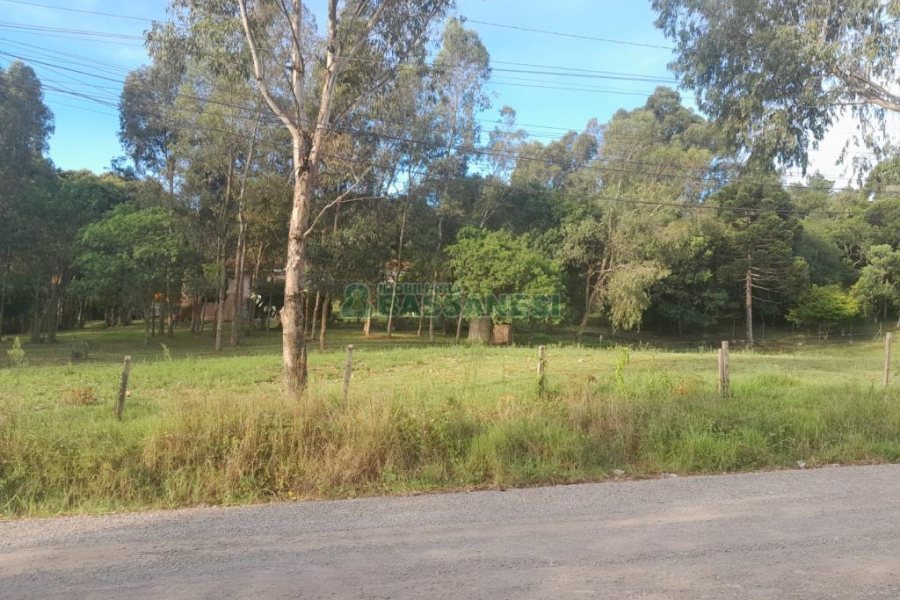 Terreno com 4700m², no bairro De Zorzi em Caxias do Sul para Comprar