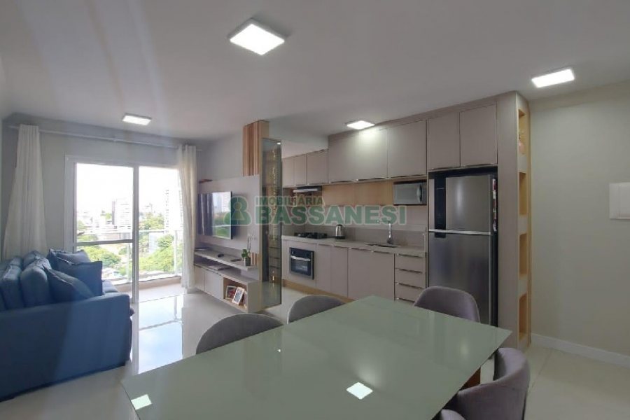 Apto Mobiliado com 56m², 2 dormitórios, 1 vaga, no bairro Panazzolo em Caxias do Sul para Comprar
