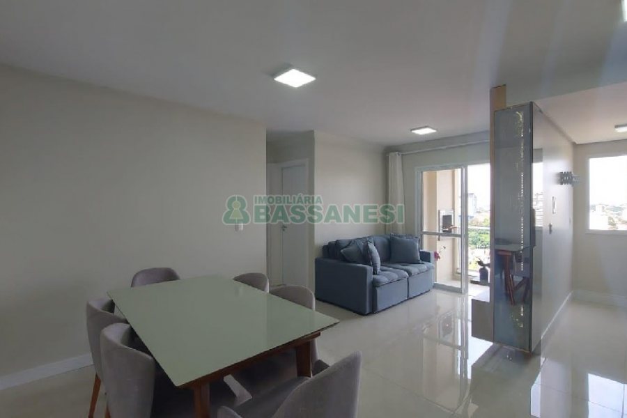 Apto Mobiliado com 56m², 2 dormitórios, 1 vaga, no bairro Panazzolo em Caxias do Sul para Comprar