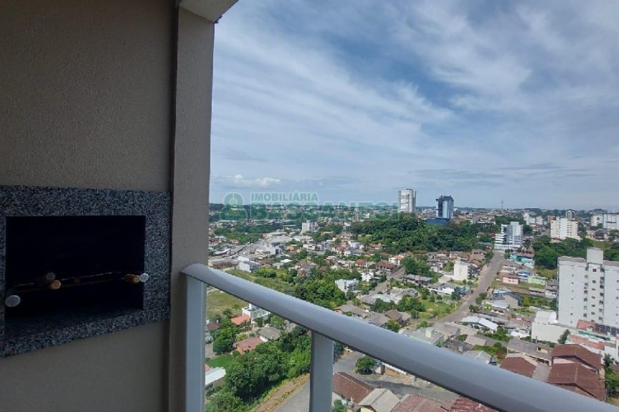 Apto Mobiliado com 56m², 2 dormitórios, 1 vaga, no bairro Panazzolo em Caxias do Sul para Comprar