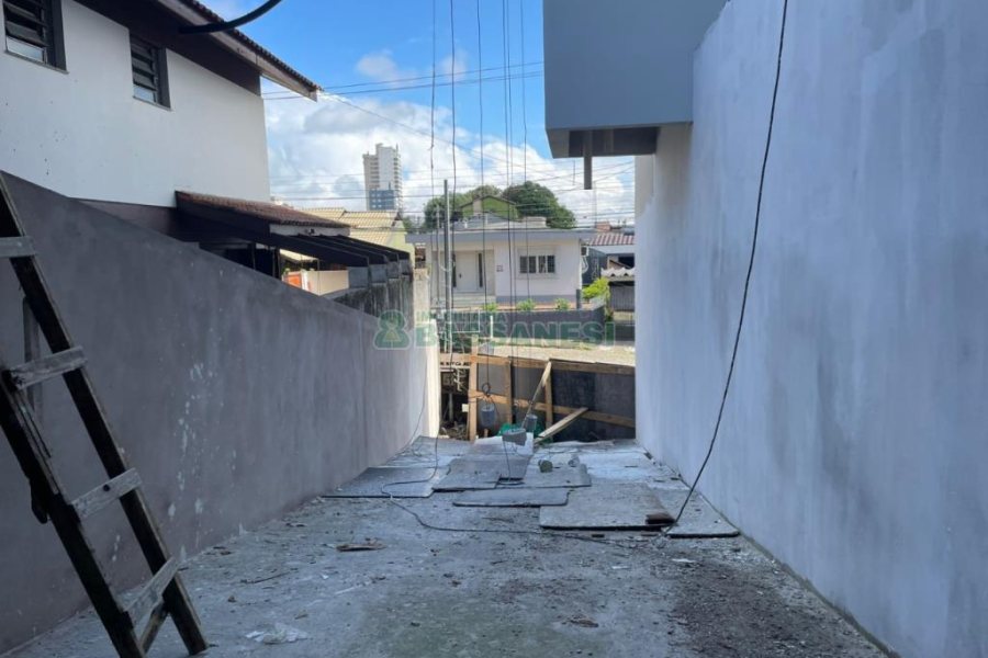 Apartamento com 87m², 2 dormitórios, 2 vagas, no bairro Petrópolis em Caxias do Sul para Comprar