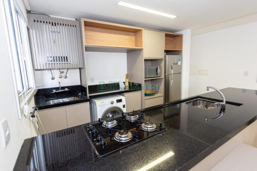 Apartamento com 54m², 1 dormitório, 1 vaga, no bairro Centro em Caxias do Sul para Comprar