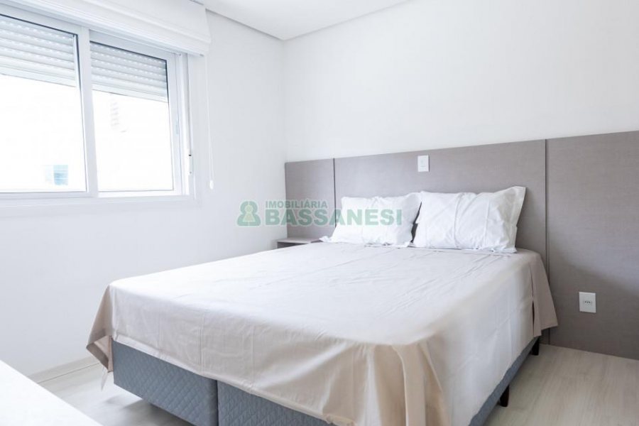 Apartamento com 54m², 1 dormitório, 1 vaga, no bairro Centro em Caxias do Sul para Comprar