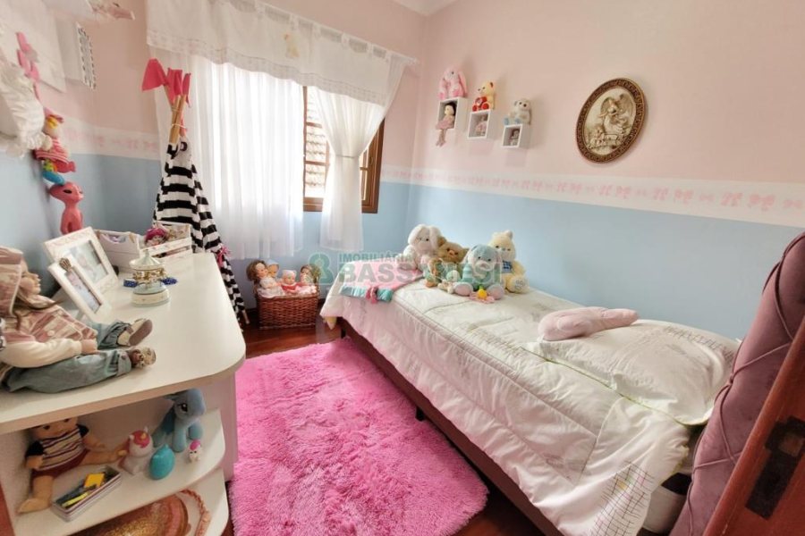 Casa Comercial com 165m², 3 dormitórios, no bairro Bela Vista em Caxias do Sul para Alugar