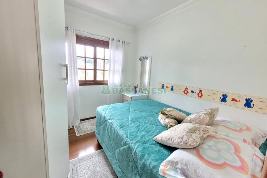 Casa Comercial com 165m², 3 dormitórios, no bairro Bela Vista em Caxias do Sul para Alugar