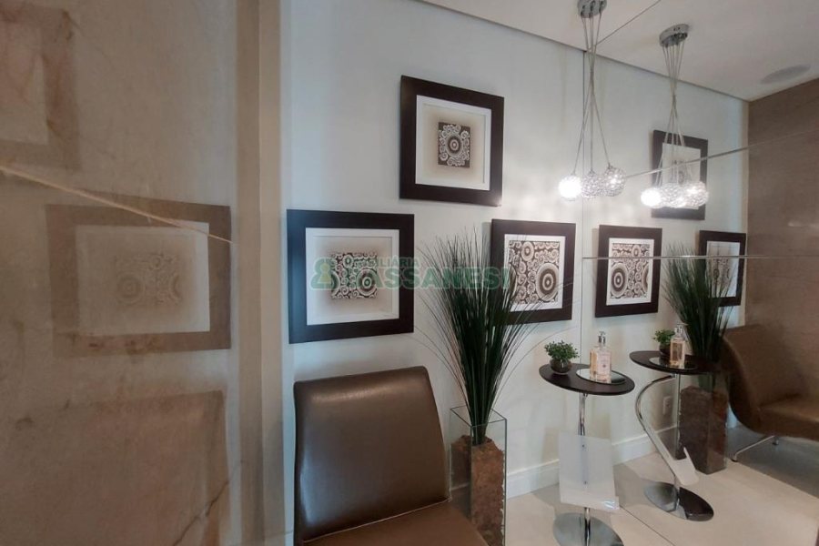 Sala Mobiliada com 48m², 1 vaga, no bairro Centro em Caxias do Sul para Alugar