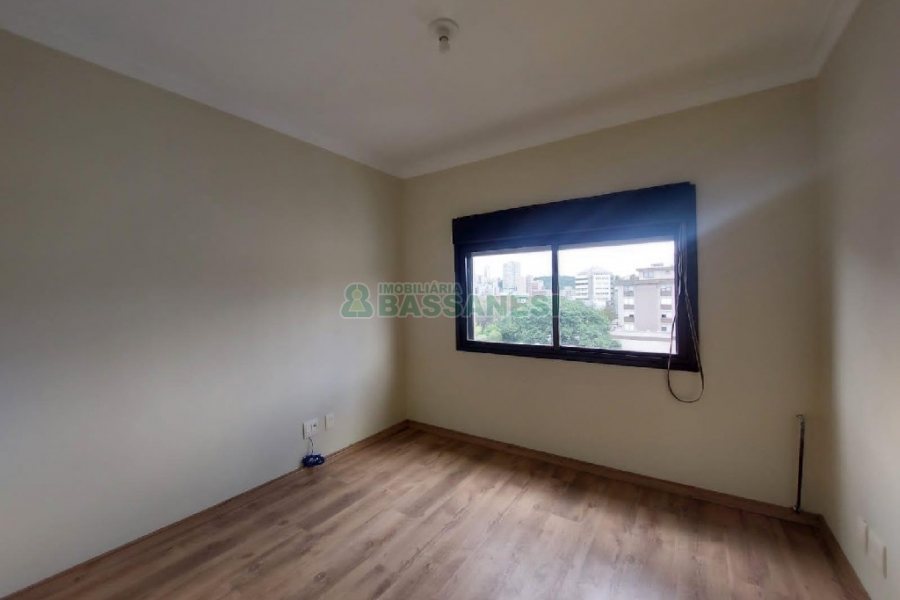 Apartamento com 110m², 3 dormitórios, 1 vaga, no bairro São Pelegrino em Caxias do Sul para Alugar