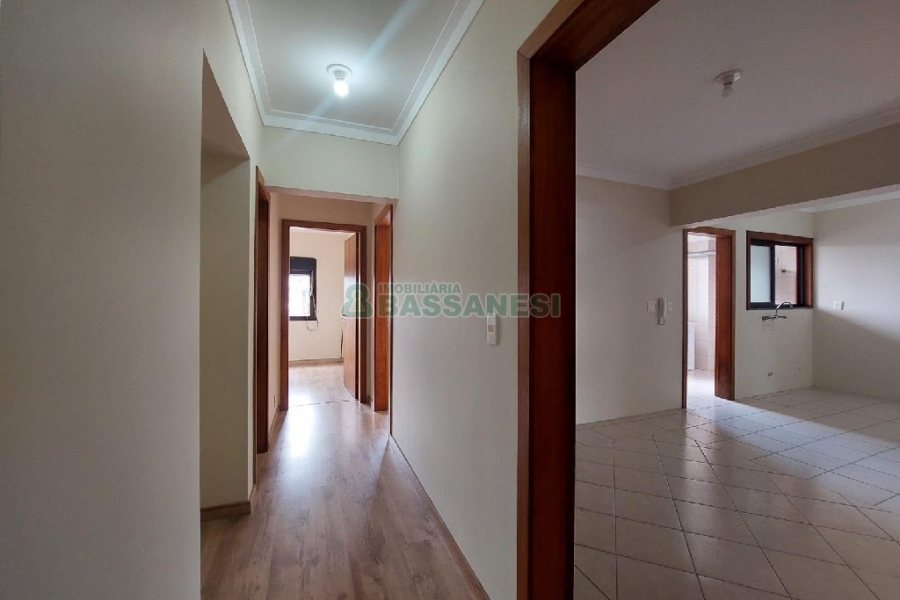 Apartamento com 110m², 3 dormitórios, 1 vaga, no bairro São Pelegrino em Caxias do Sul para Alugar