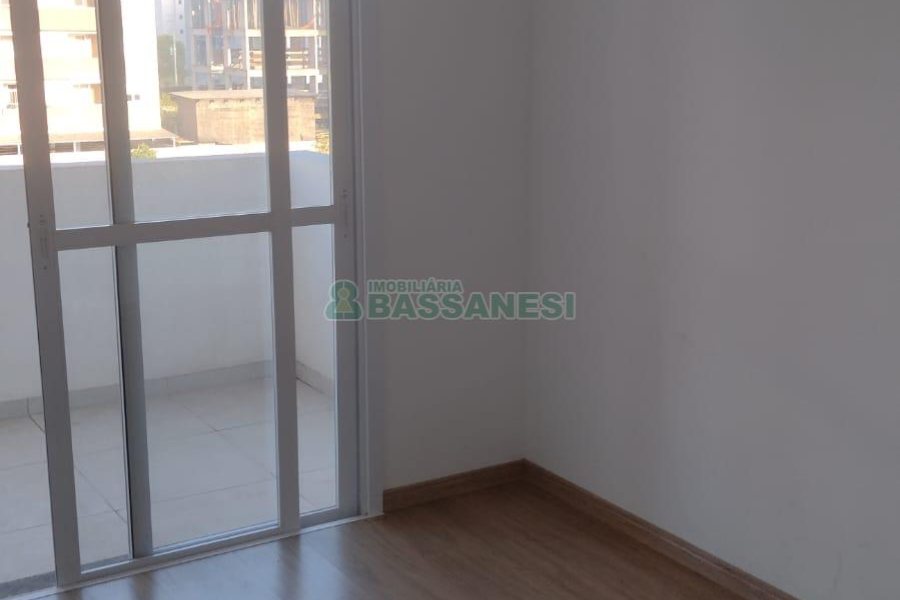 Apartamento com 55m², 2 dormitórios, 1 vaga, no bairro Vila Verde em Caxias do Sul para Comprar