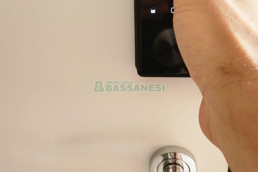 Apartamento com 49m², 1 dormitório, 1 vaga, no bairro Lourdes em Caxias do Sul para Comprar