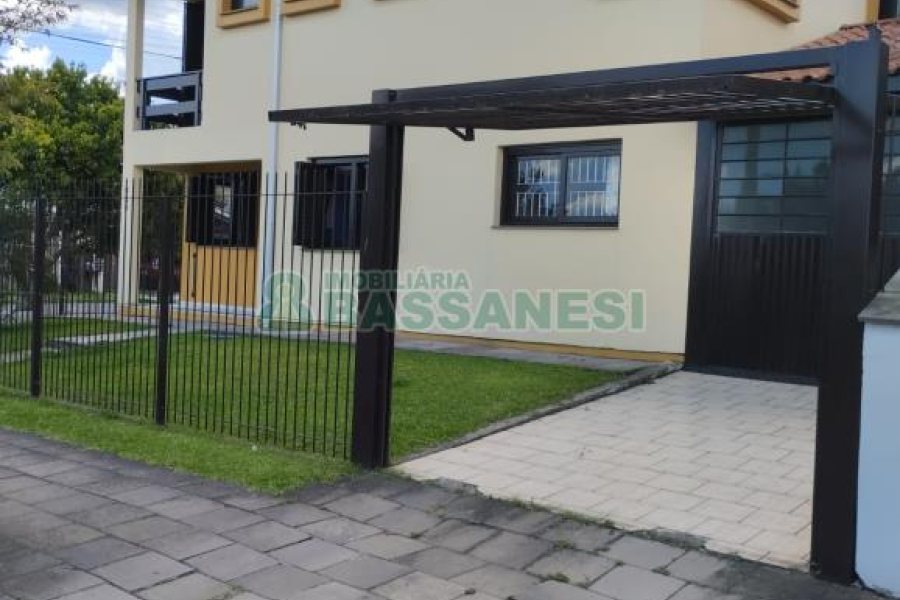 Casa com 132m², 3 dormitórios, 2 vagas, no bairro Desvio Rizzo em Caxias do Sul para Comprar