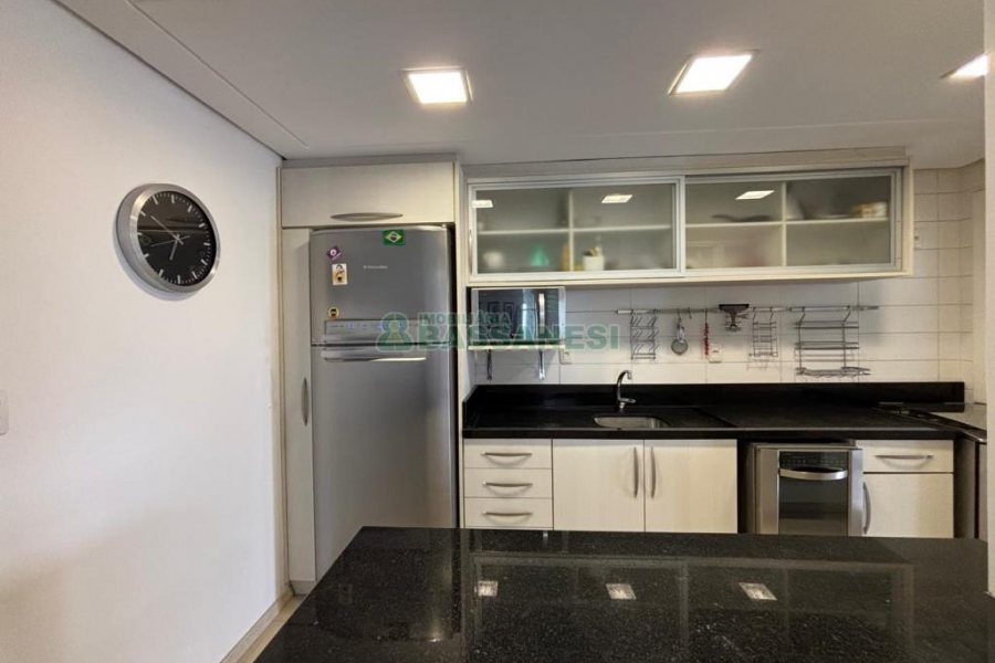 Apto Mobiliado com 82m², 2 dormitórios, 2 vagas, no bairro Lourdes em Caxias do Sul para Alugar