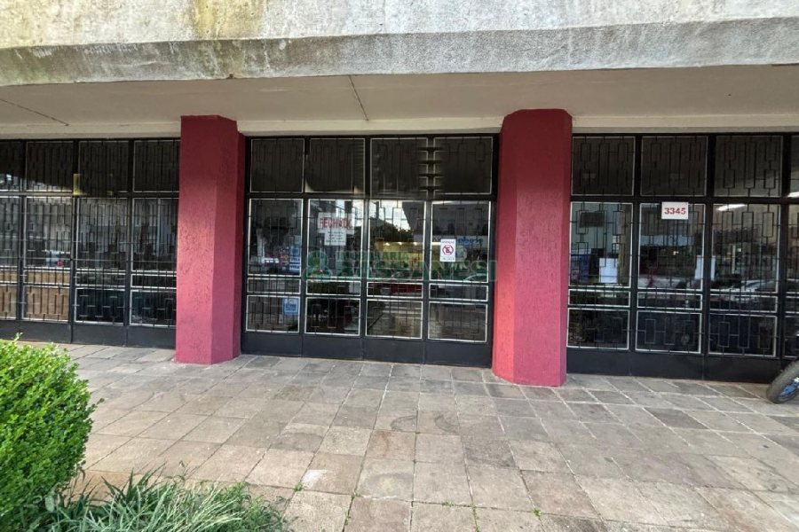 Loja com 518m², no bairro Rio Branco em Caxias do Sul para Alugar